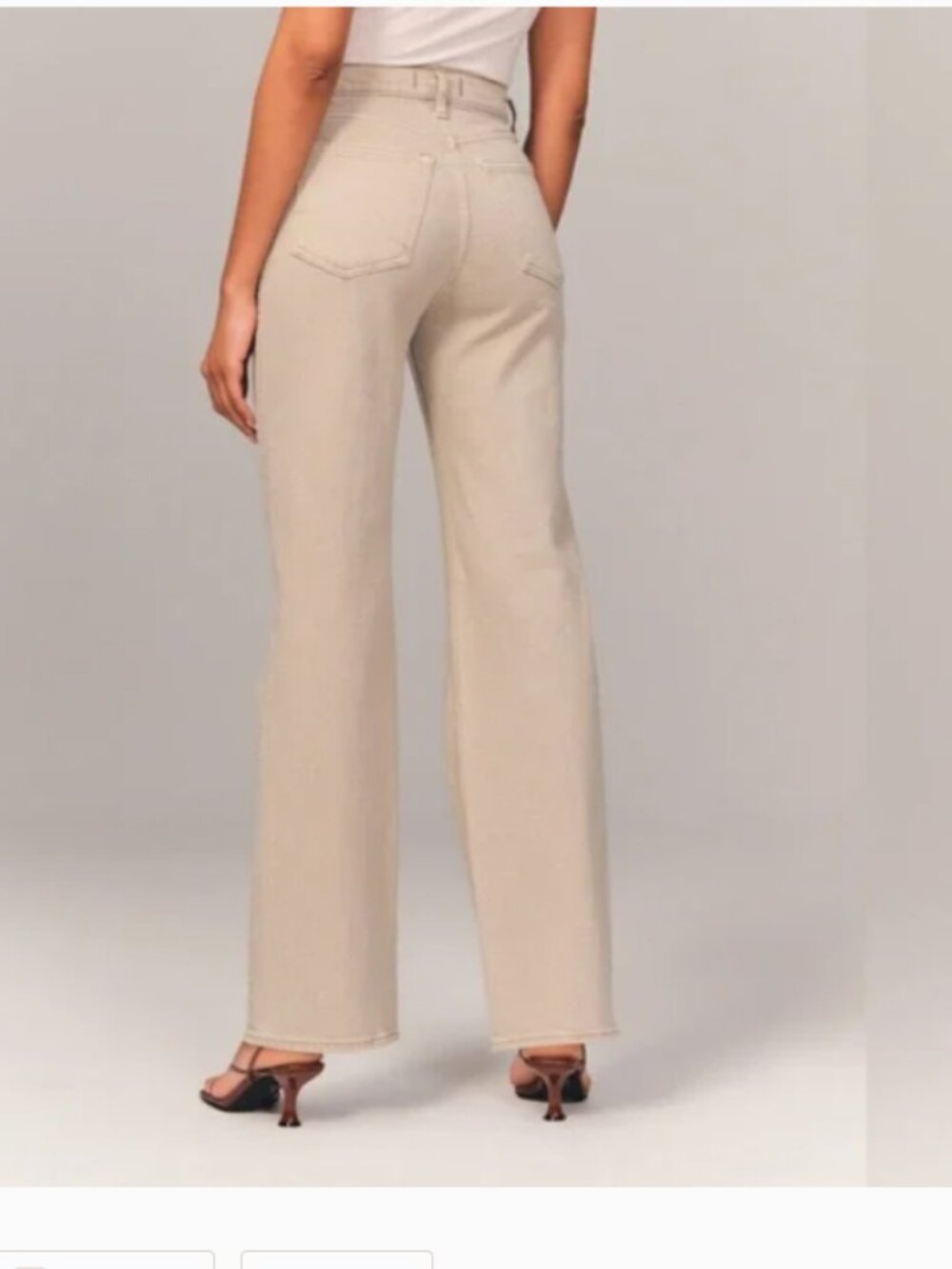 Abercrombie & Fitch 90's Relaxed High Rise Jean - Picture 2 of 6